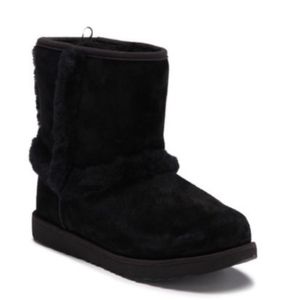 NWT UGG Hadley II Waterproof Boot (Big Girl)